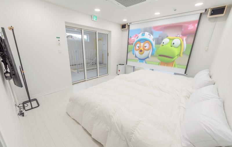 경주 비클래시 키즈풀빌라 불국사점 (Gyeongju Be-Class Kids Pool Villa Bulguksa Branch)