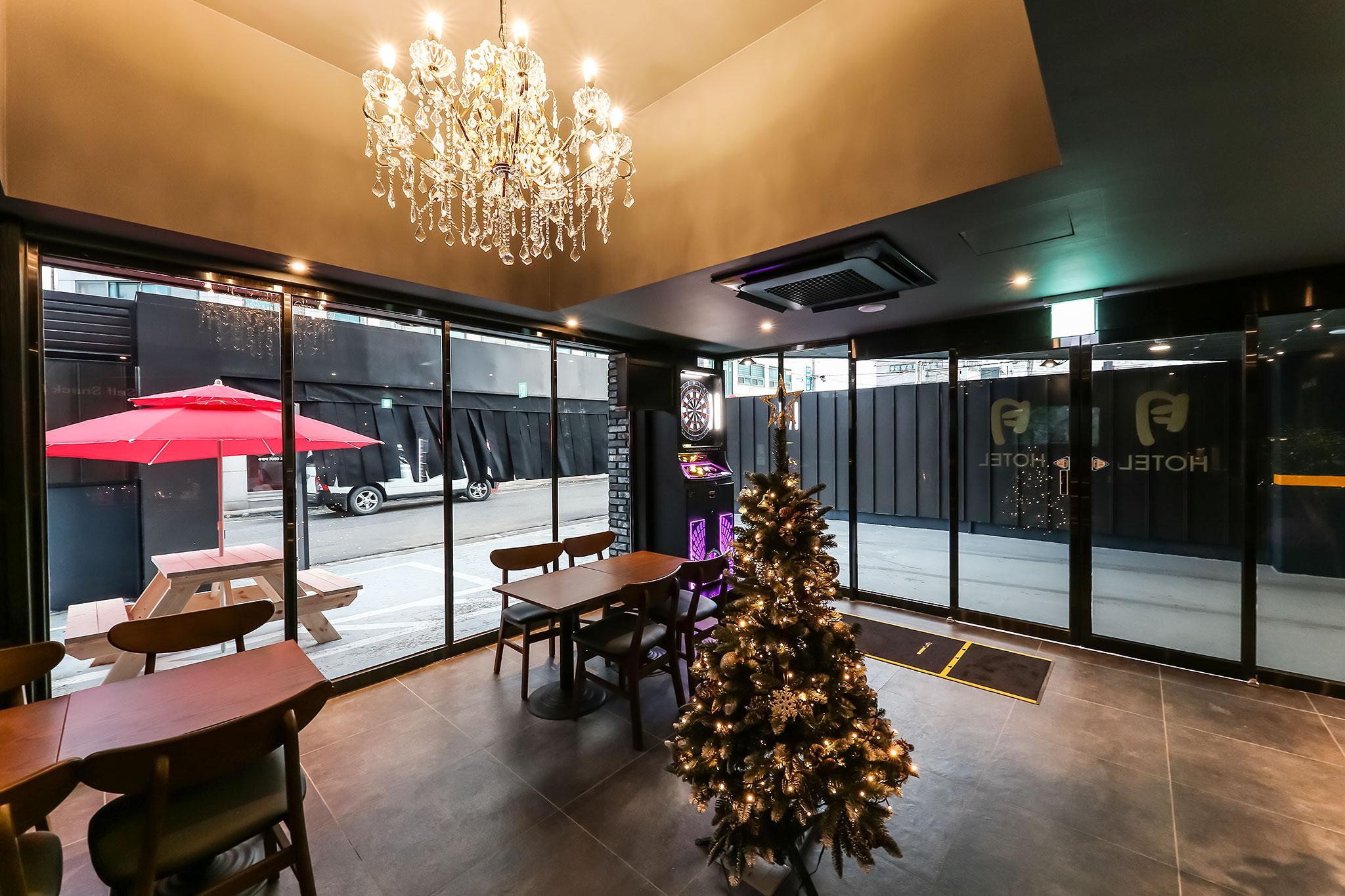 아산 호텔 月 (월) (Asan Hotel 月 (Mon))