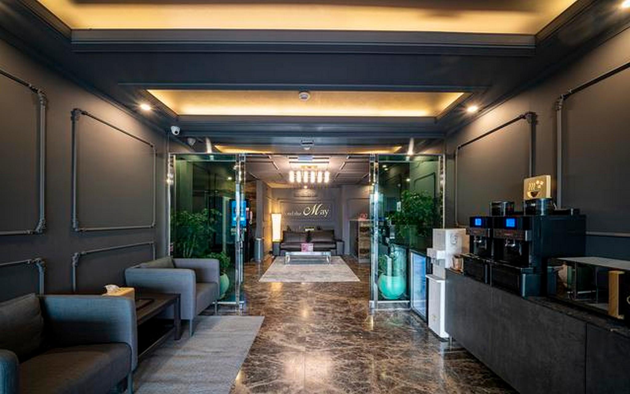 화성 월문 호텔 더 메이 (Hwaseong Wolmun Hotel The May)