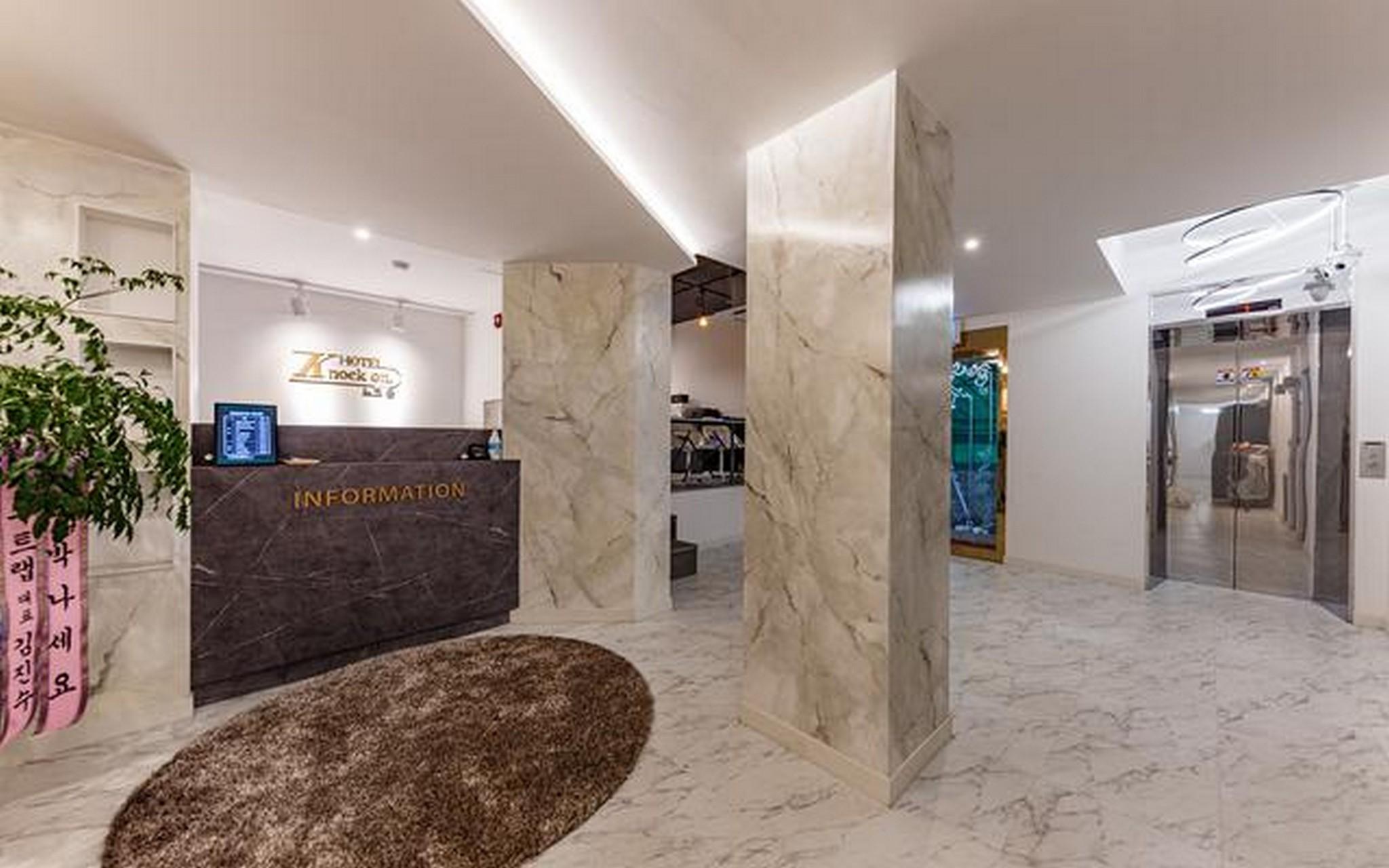 대전 대흥 호텔 노크온 (Daejeon Daeheung Hotel Knock On)