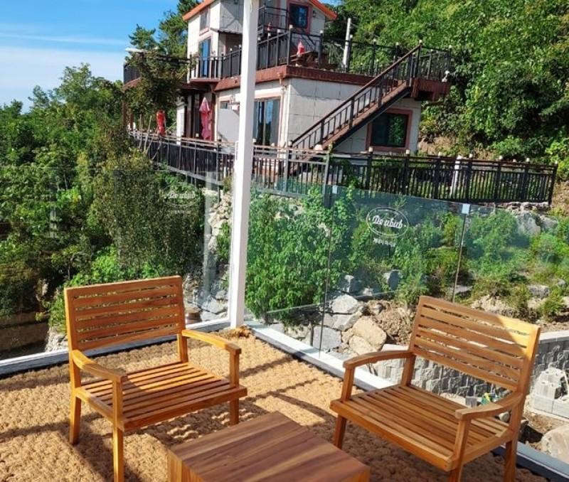 여수 낭도의아침펜션 (Yeosu Nangdo's Morning Pension)