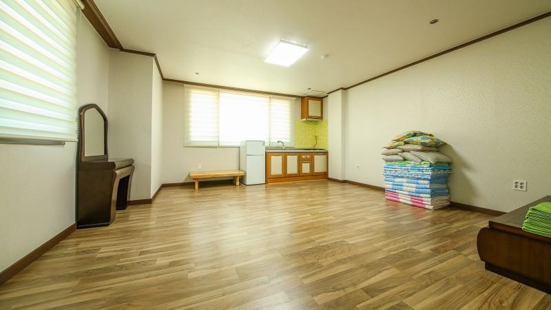 태안 라모스펜션 (Taean Lamos Pension)