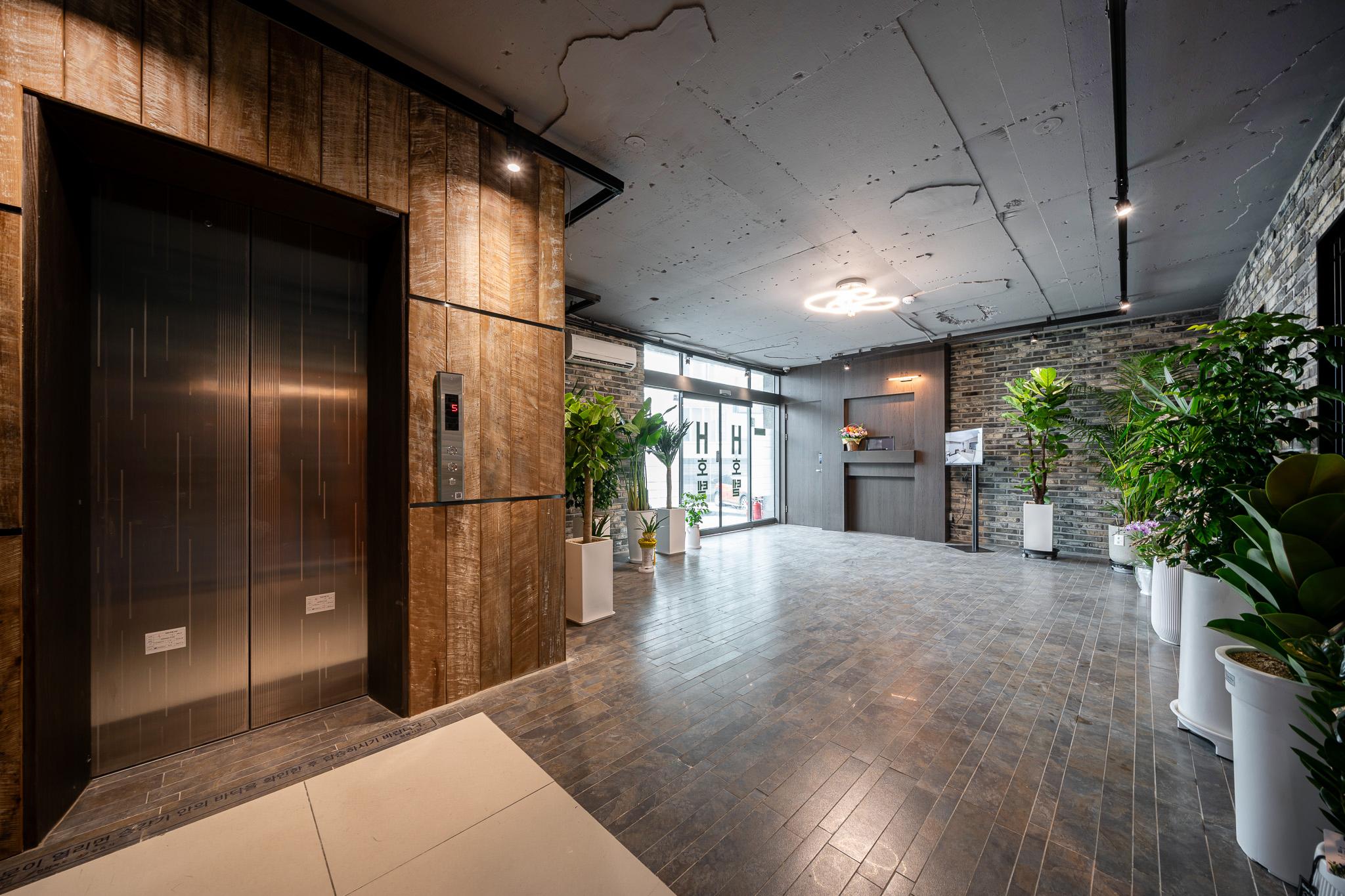 정읍 H (Jeongeup H)