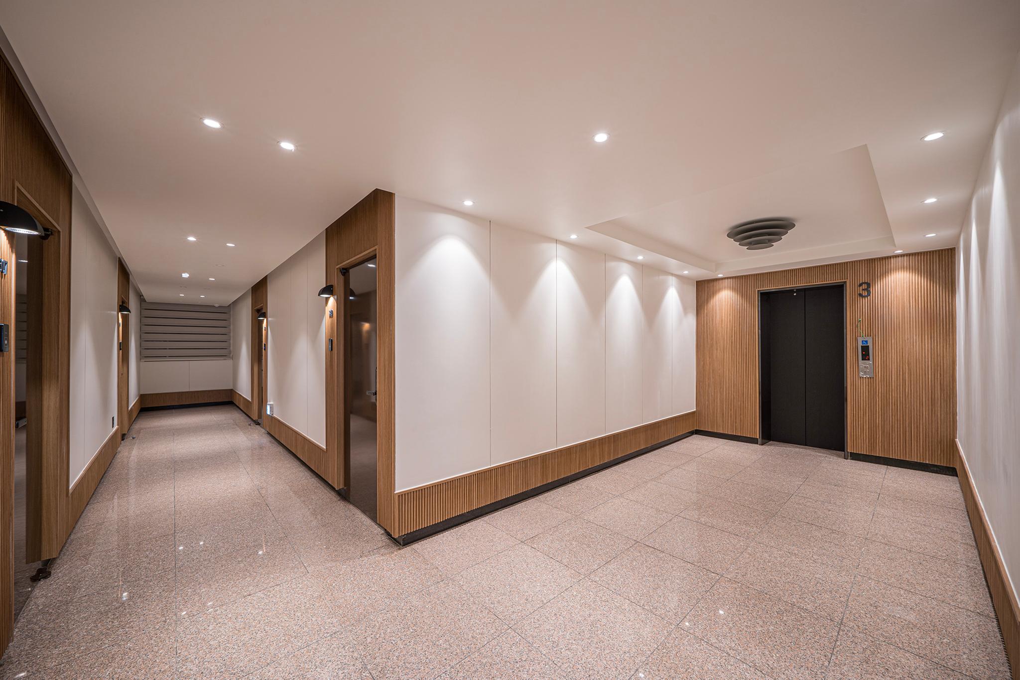 대구 동대구역 브라운도트 동대구역점 (Daegu Dongdaegu Station Brown Dot Dongdaegu Station Branch)