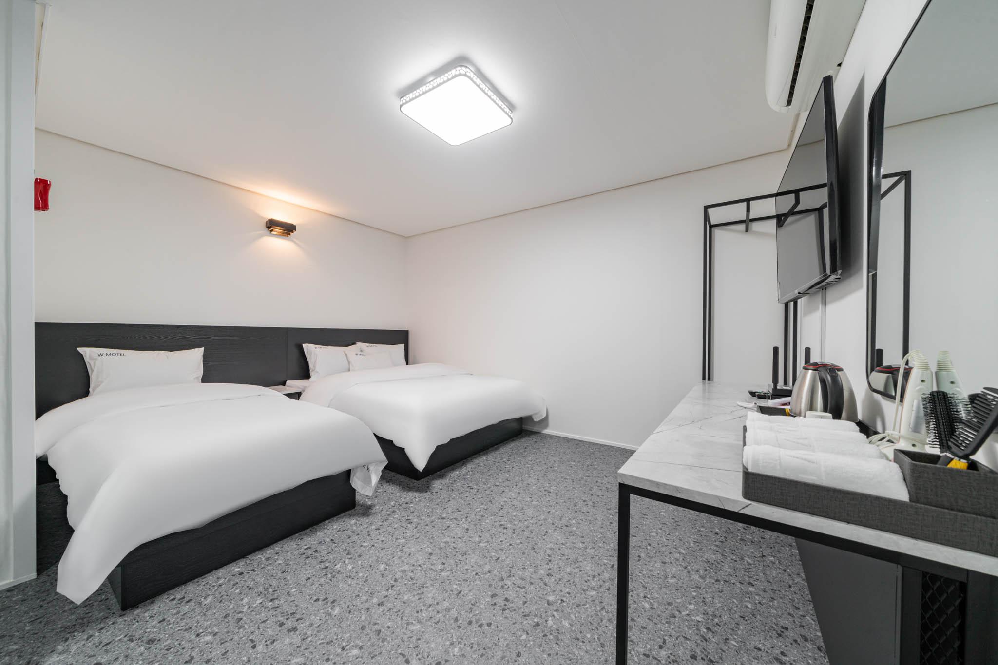 문경 호텔W (Mungyeong Hotel W)