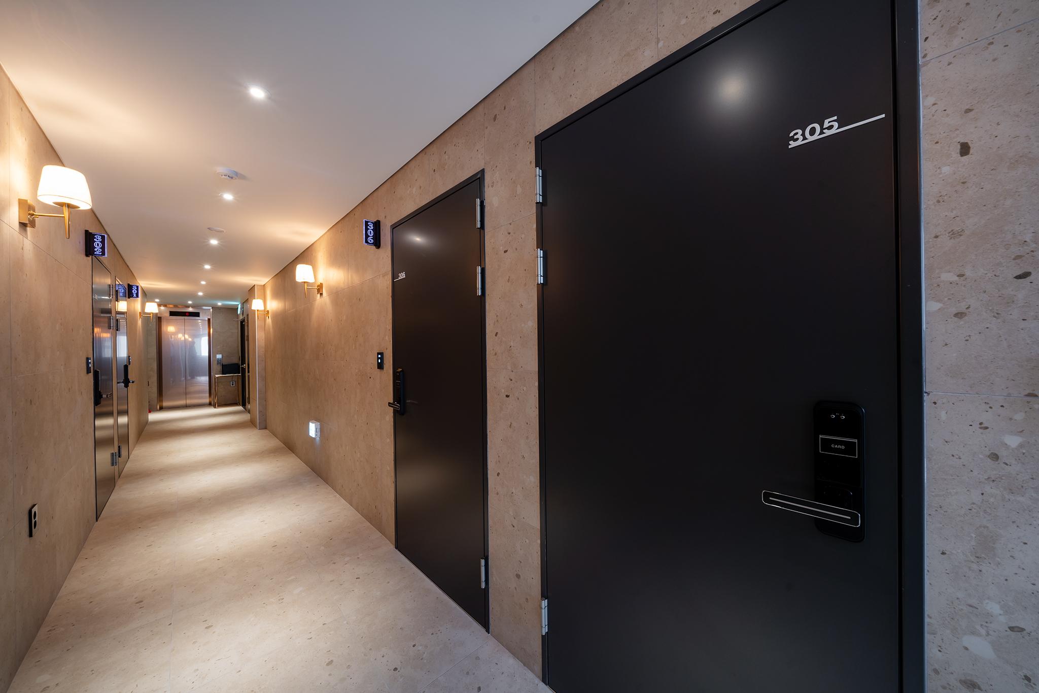 대전 대흥 스테이오늘 (Daejeon Daeheung Stay Today)