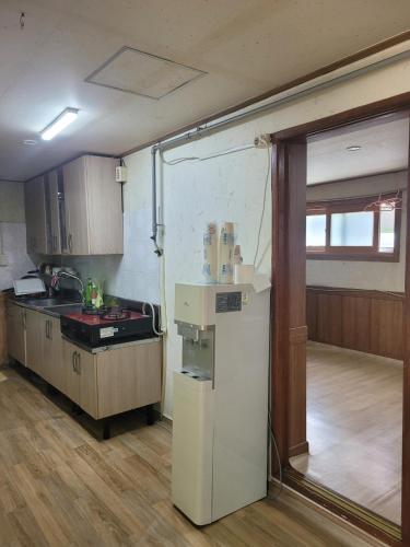 꽃들바람 게스트하우스 (Floral Breeze Guesthouse)