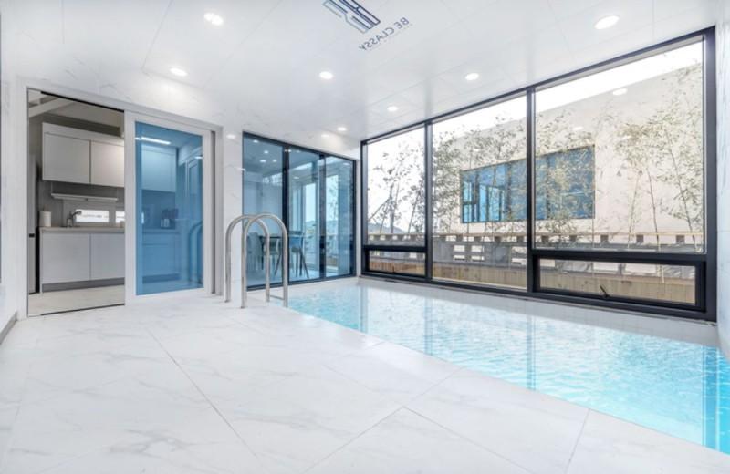 경주 비클래시 키즈풀빌라 불국사점 (Gyeongju Be-Class Kids Pool Villa Bulguksa Branch)