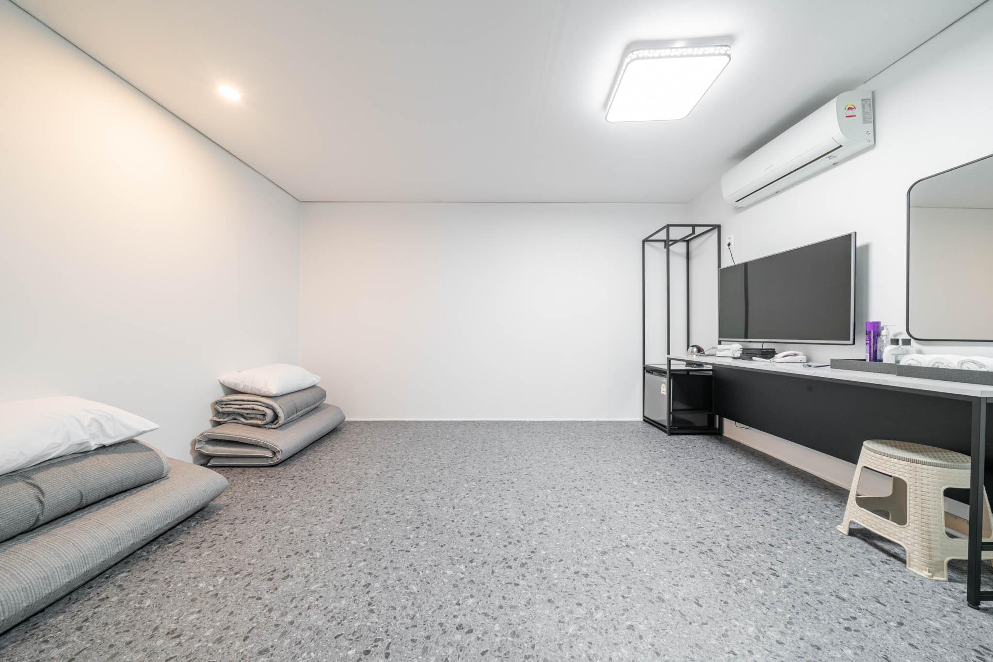 문경 호텔W (Mungyeong Hotel W)