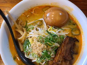 멘야마쯔리 쌍용 본점