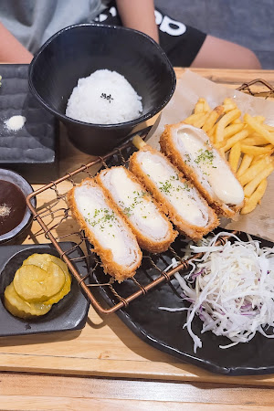 쑝쑝돈까스 여수관문점
