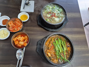 원조태평소국밥 본관