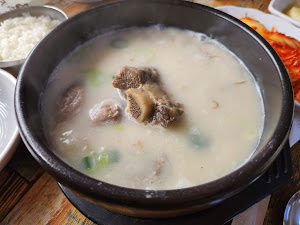 홍가네가마솥곰탕