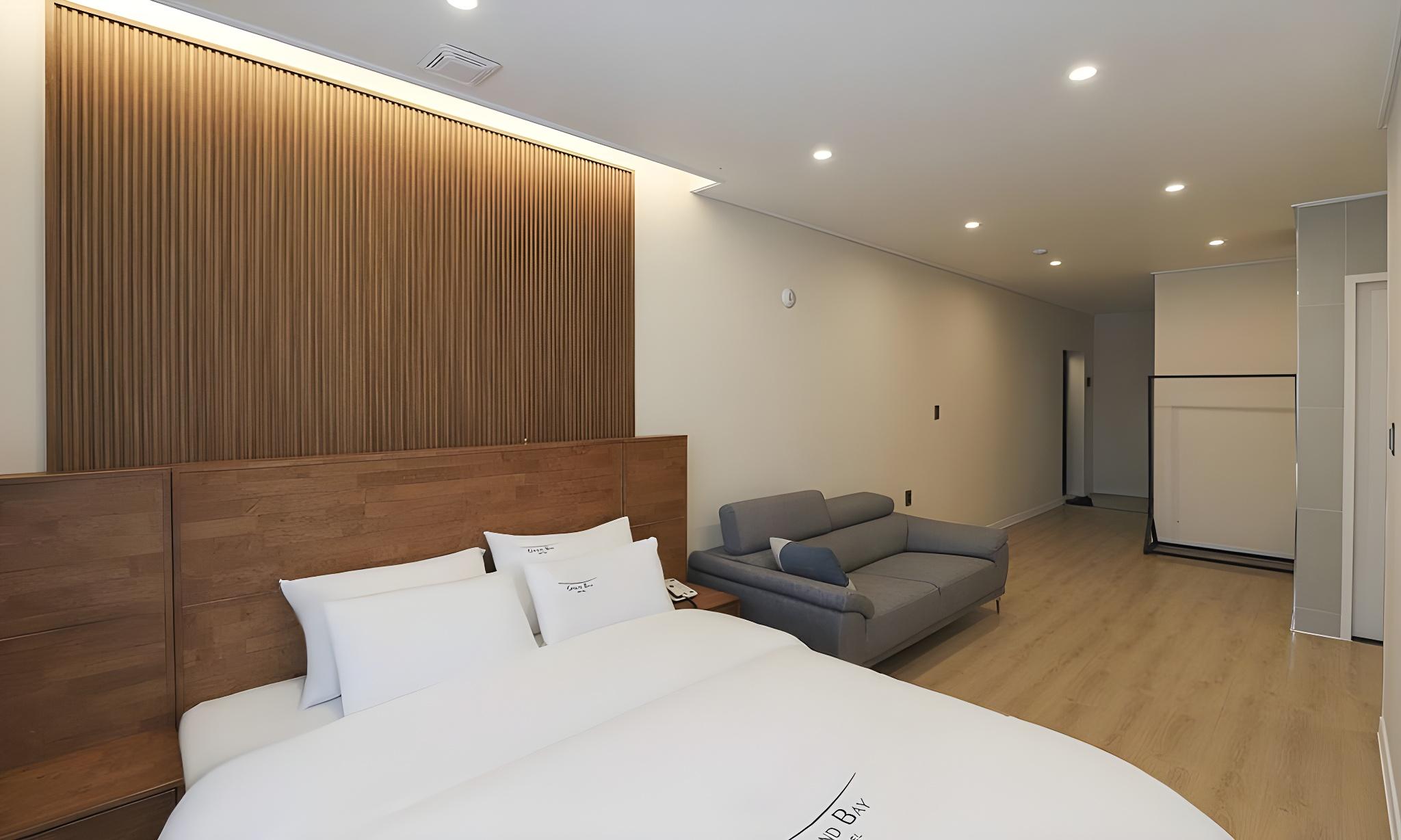 호텔 그랜드 베이 (Hotel Grand Bay)