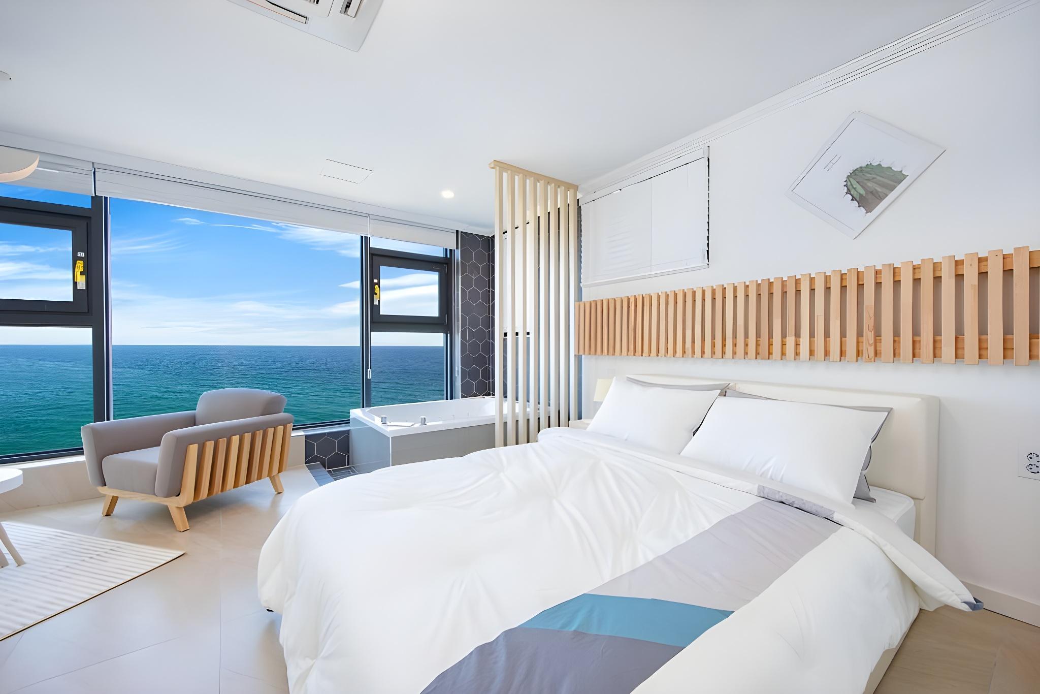 삼척 라온스파 펜션 (Samcheok Laon Spa Pension)