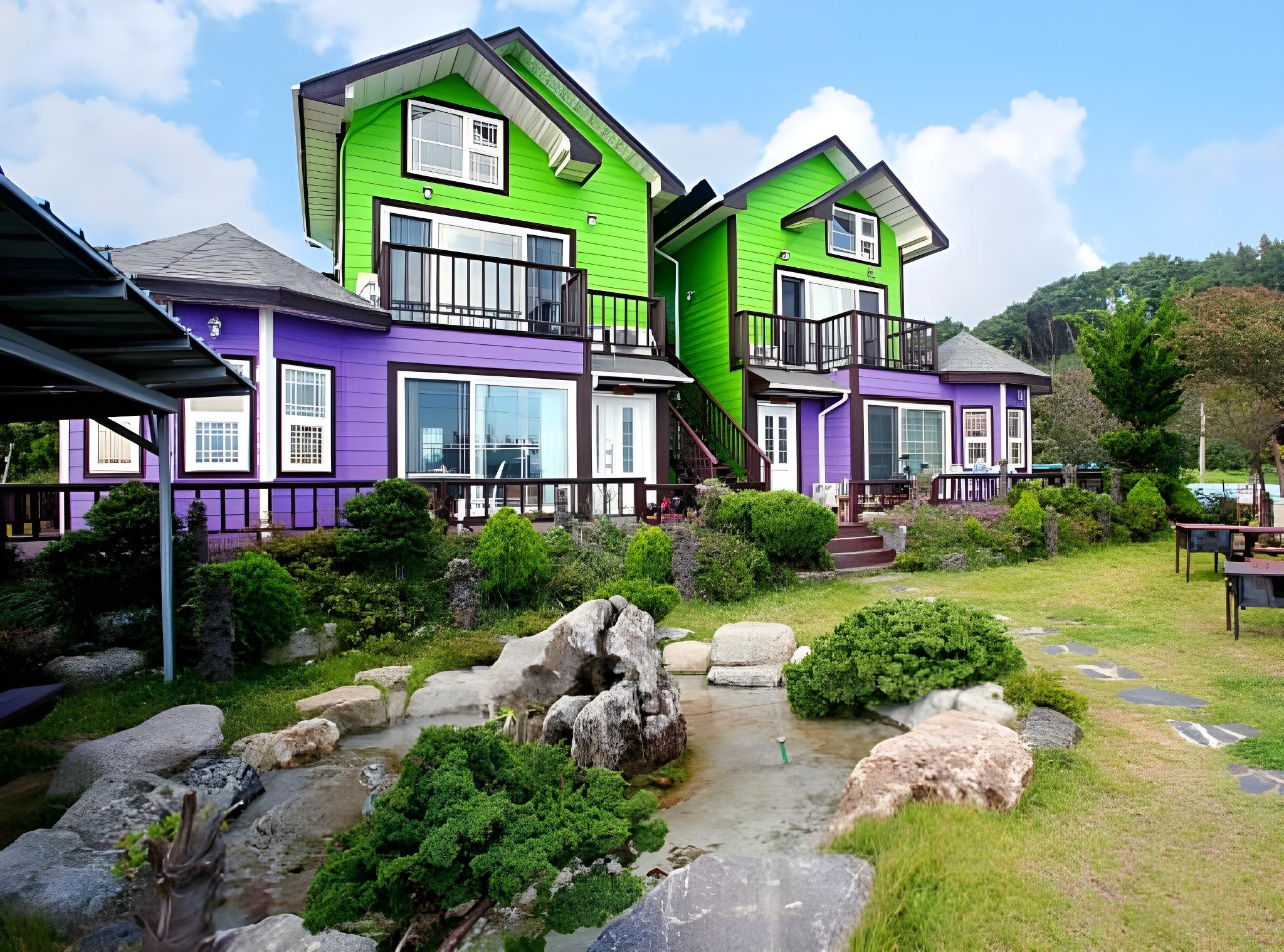 울진 해맞이펜션 (Uljin Haemaji Pension)