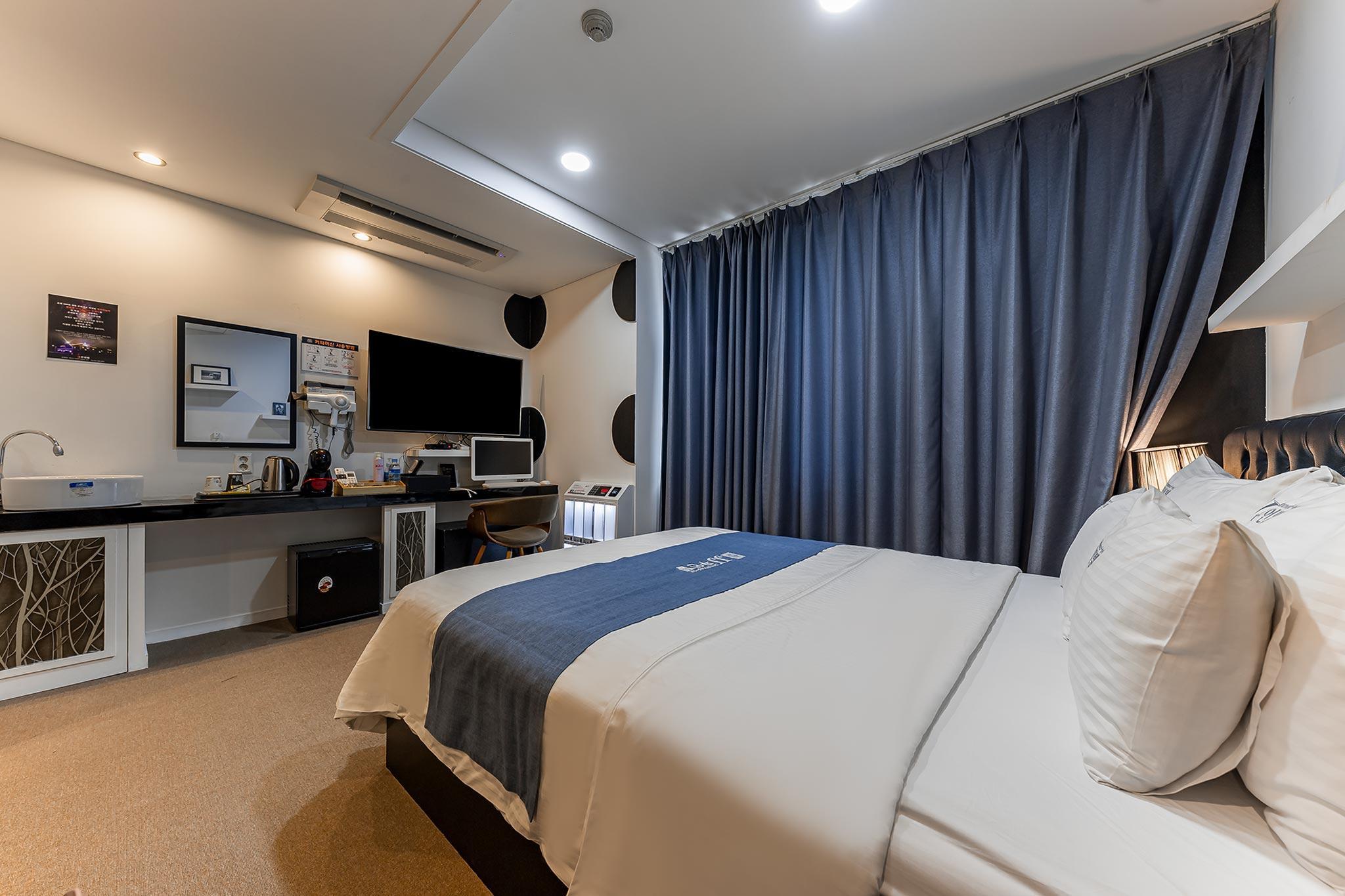 예산 덕산 JJ 온천무인텔 (Yesan Deoksan JJ Hot Spring Self Check-in Hotel)