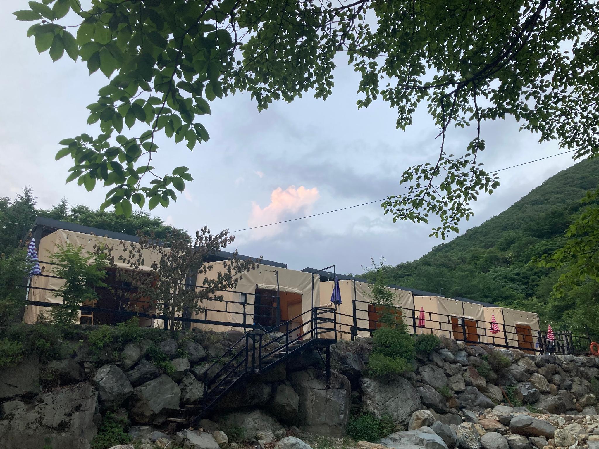 울주 써니,케빈 글램핑 (Ooljoo Sunny, Cabin Glamping)