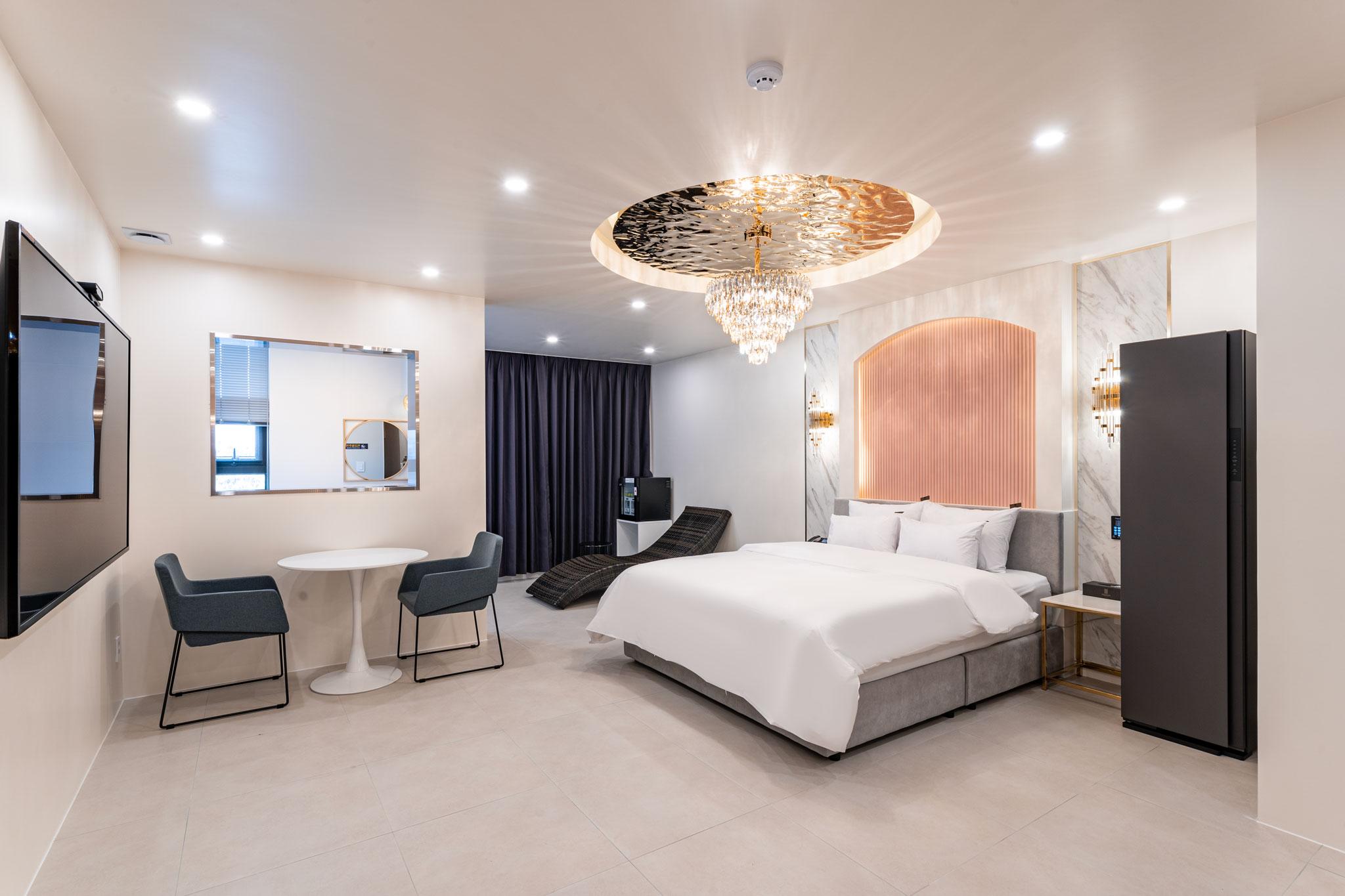 군산 STAY IN 1025 무인호텔 (Gunsan STAY IN 1025 Unmanned Hotel)