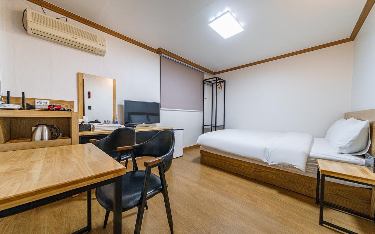 평창 장평 모텔 (Pyeongchang Jangpyeong Motel)