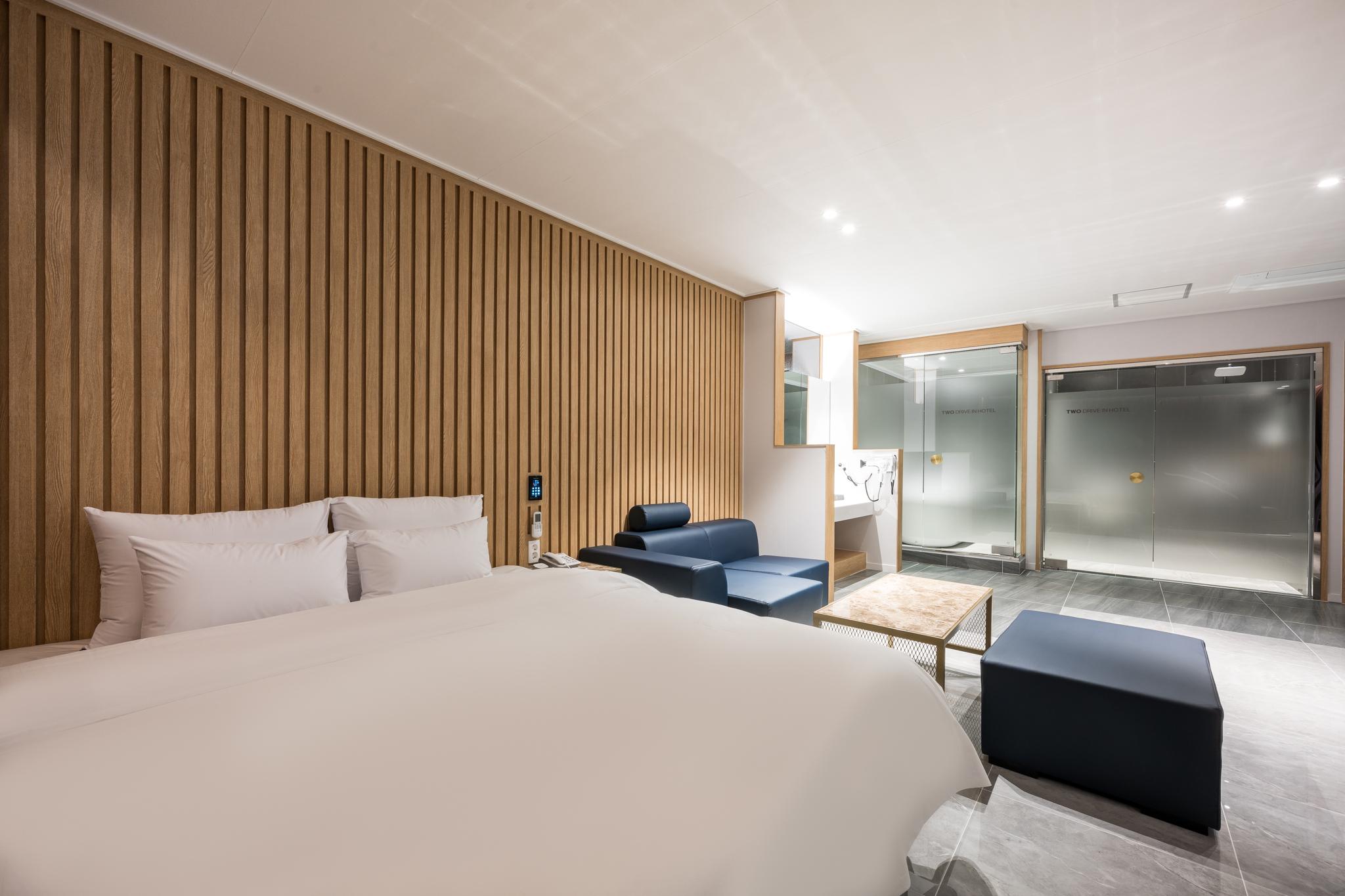 광양 투 드라이브인 무인 호텔 (Gwangyang Two Drive-In Hotel)