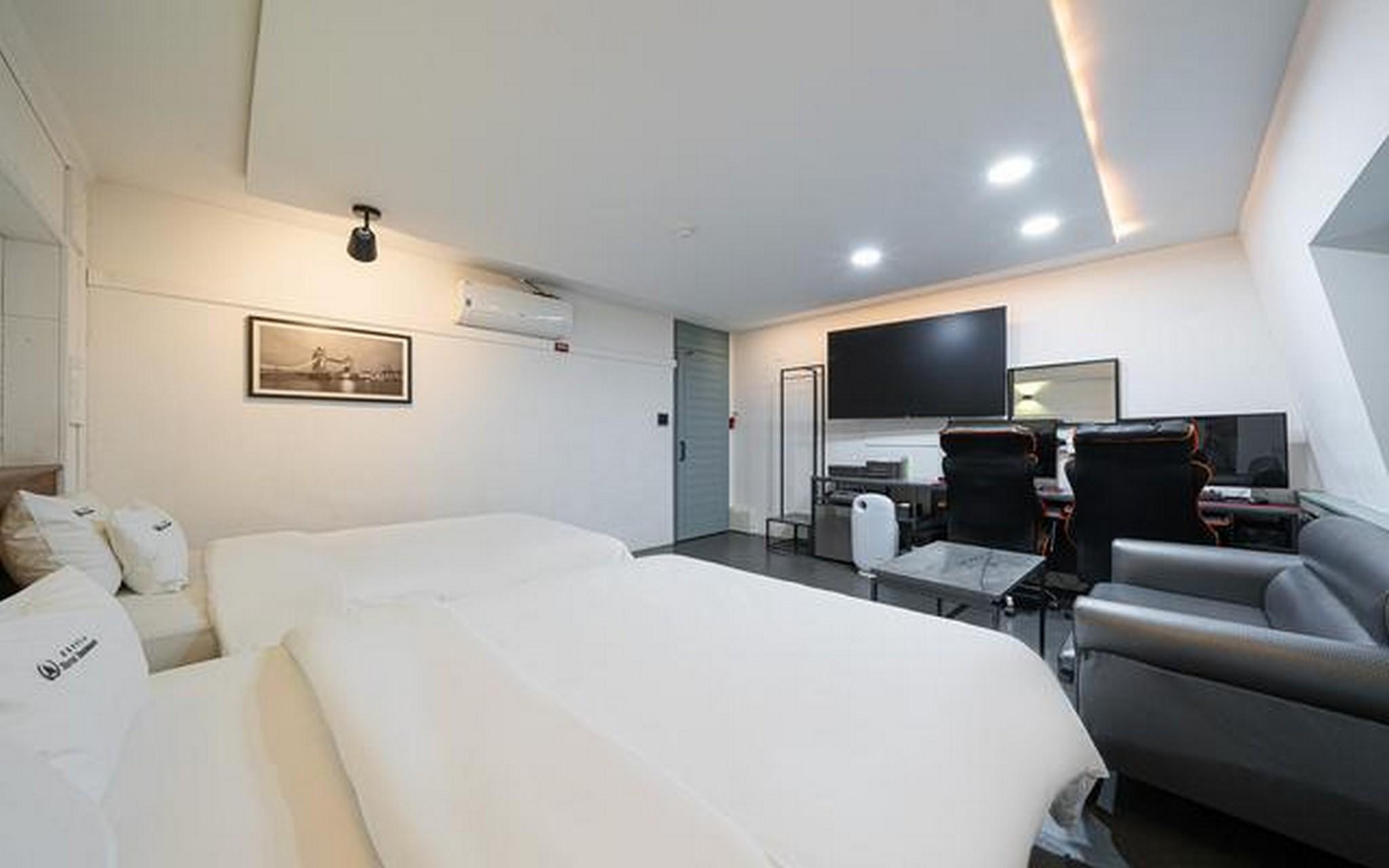 공주 르네상스 호텔 (Gongju Renaissance Hotel)