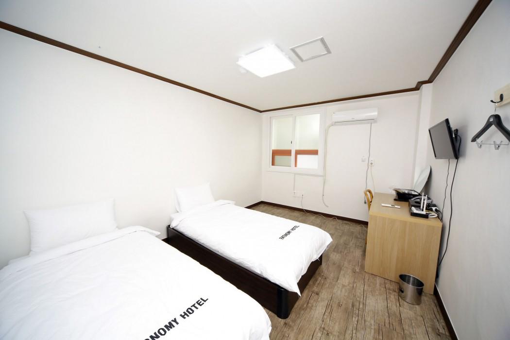 Ekonomy Hotel Mokpo