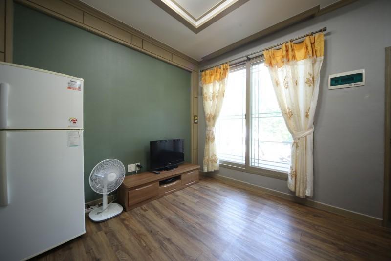진안 천상데미펜션 (Jinan Cheonsang Demi Pension)