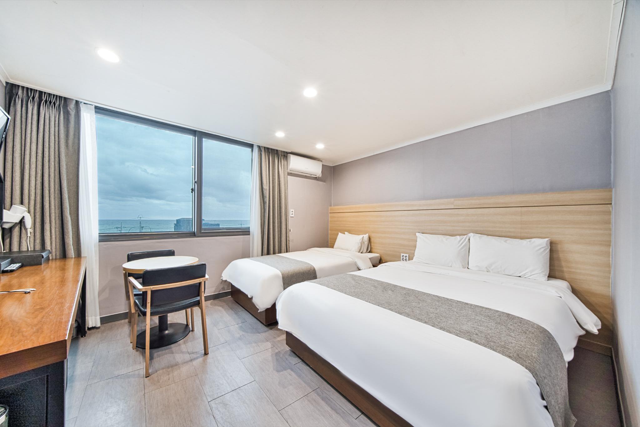 양양 넘버25 양양물치해변점 (Yangyang Mulchi Beach No. 25)