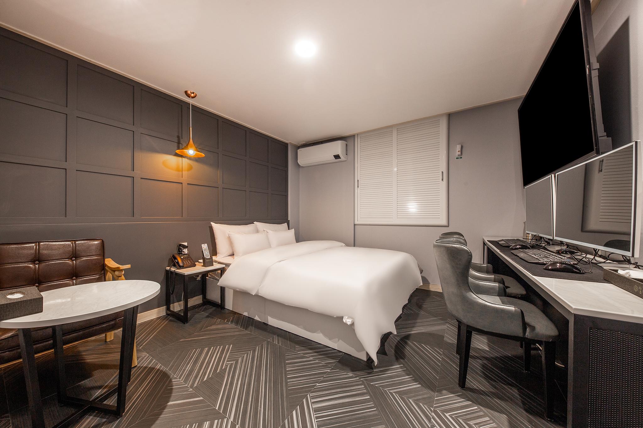 천안 호텔 잠 (Cheonan Hotel Zam)