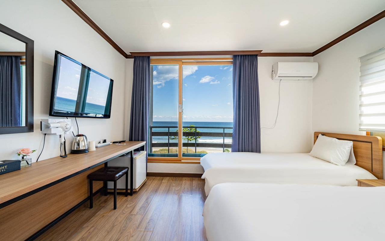 양양 에이트 호텔 앤 펜션 (Yang Yang Eight Hotel & Pension)