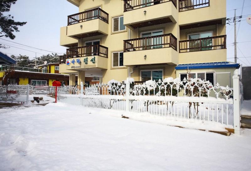태안 몽산포아라펜션 (Taean Mongsan Poara Pension)