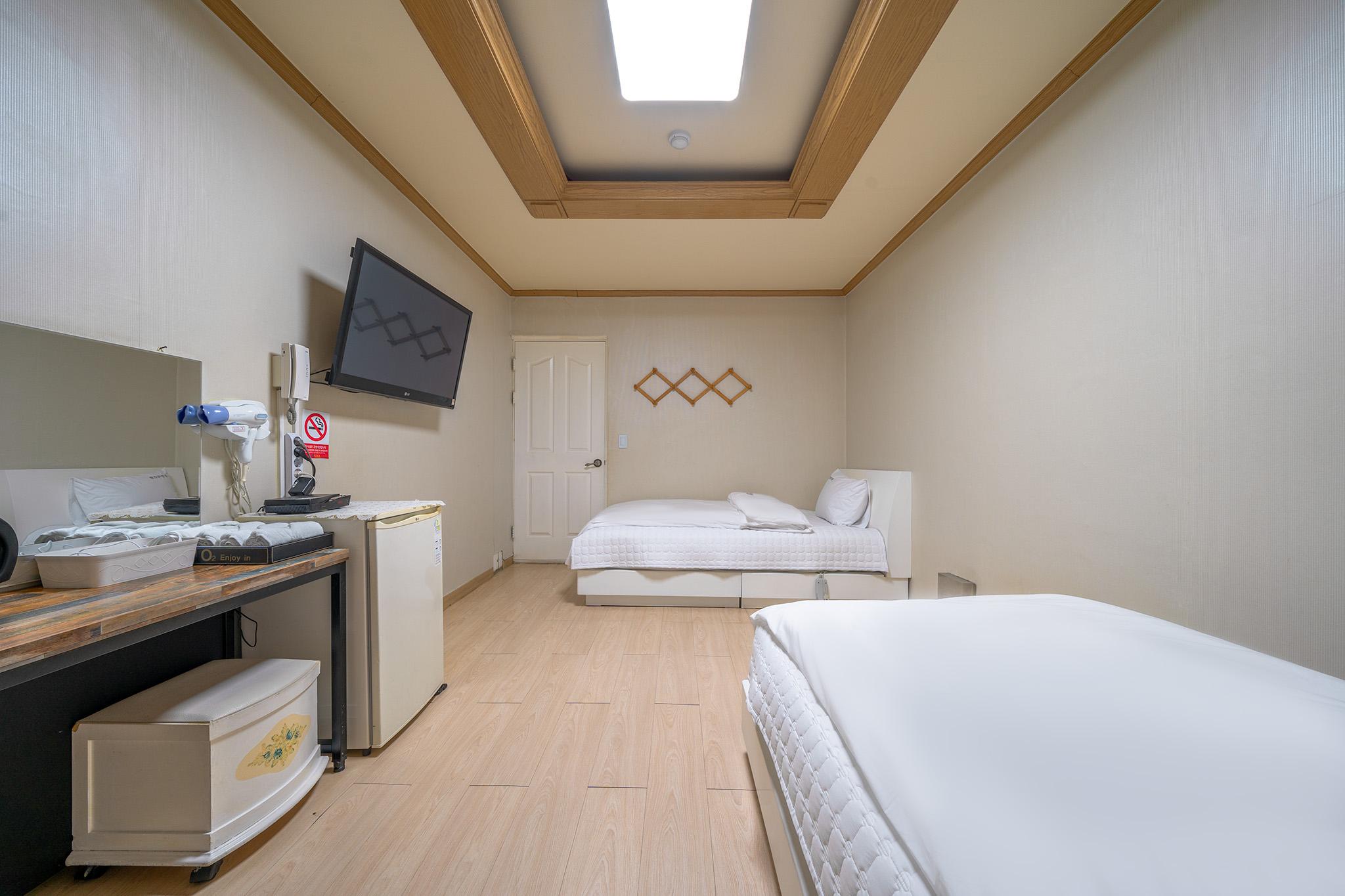 증평 증평리모텔 (Jeungpyeong Jeungpyeong Remote Motel)