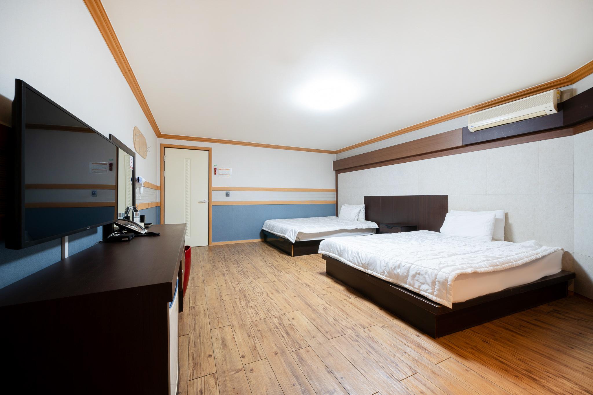 해남 우수영호텔 (Haenam Woosuyoung Hotel)