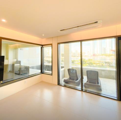 Songdo Eternal Blue Pool Villa