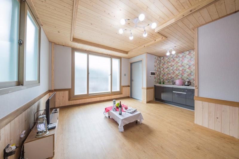 광양 섬진강금터펜션 (Gwangyang Seomjingang Geumteo Pension)