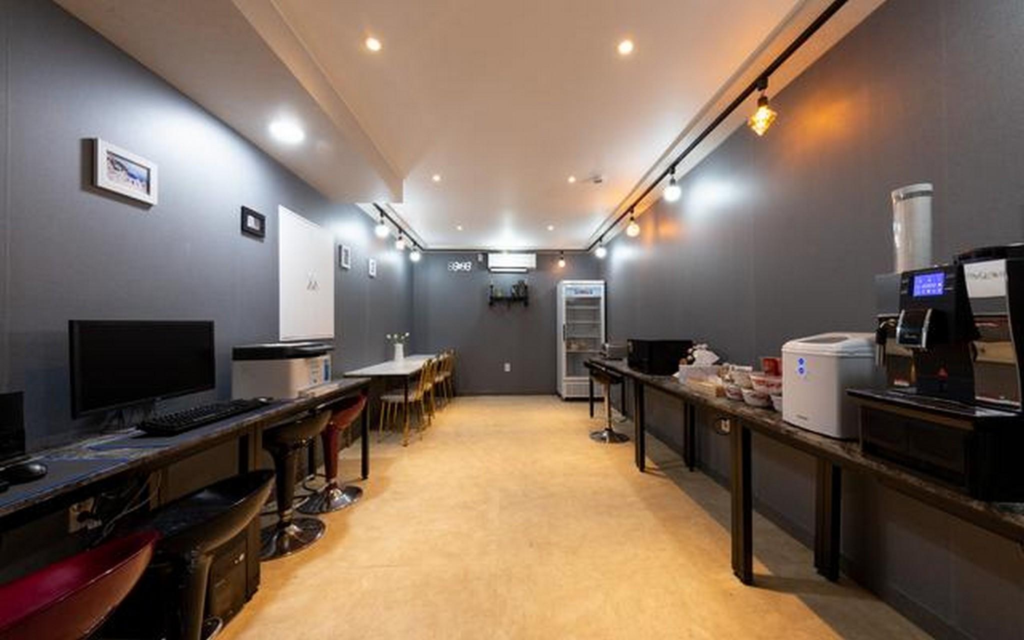 익산 호텔 리본 (Iksan Hotel Ribbon)