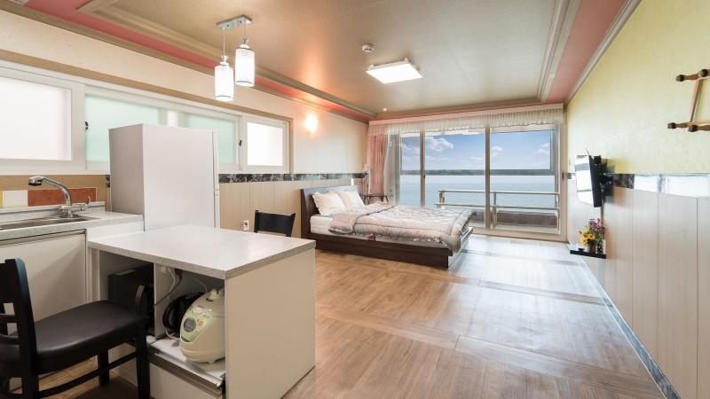 해남 솔가민박펜션 (Haenam Solga Homestay Pension)