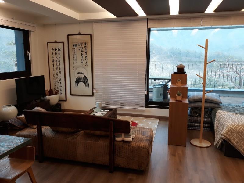 단양 갤러리하우스펜션 (Danyang Gallery House Pension)