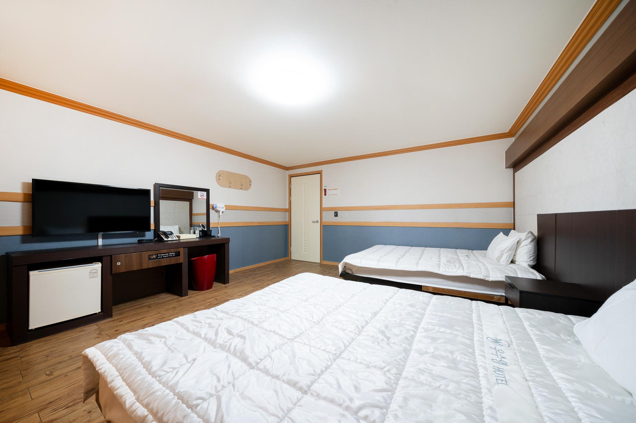 해남 우수영호텔 (Haenam Woosuyoung Hotel)