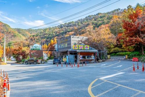 대전 꿈꾸는 농부 캠핑장 (Daejeon Dreaming Farmer Camping Site)