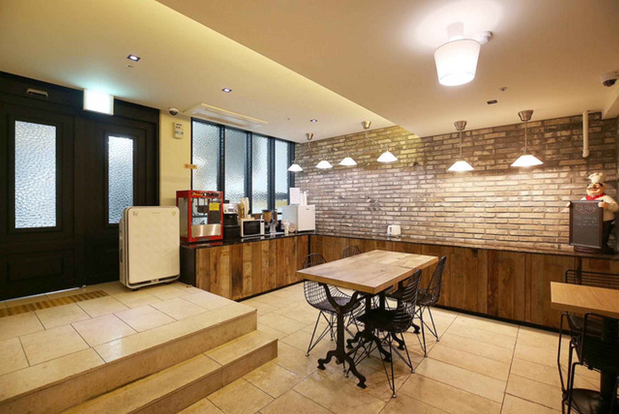 청주 더 반트 셀프 체크인 모텔 (Cheongju The Vantt Self check-in Motel)