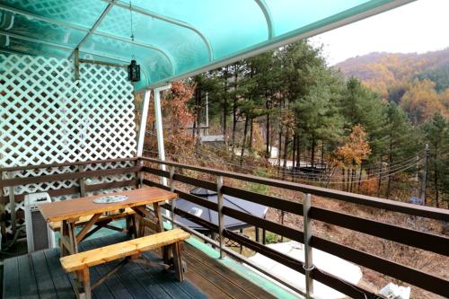 솔향기 펜션 (Pinearoma Pension)