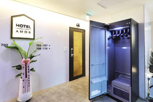 호텔 아모르 (Dongtan Hotel Amor)