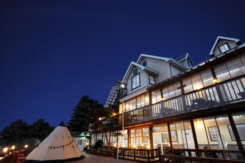 태안(안면도) 덤앤더머해루질스파펜션 (Taean (Anmyeondo) Dumb and Dumber Haerujil Spa Pension)