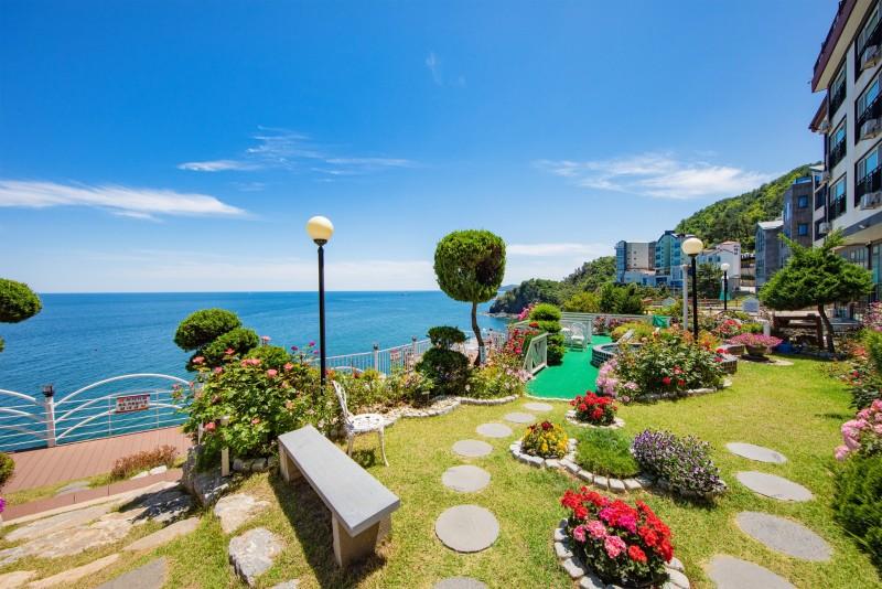 삼척 씨엔블루펜션 (Samcheok Sea and Blue Pension)