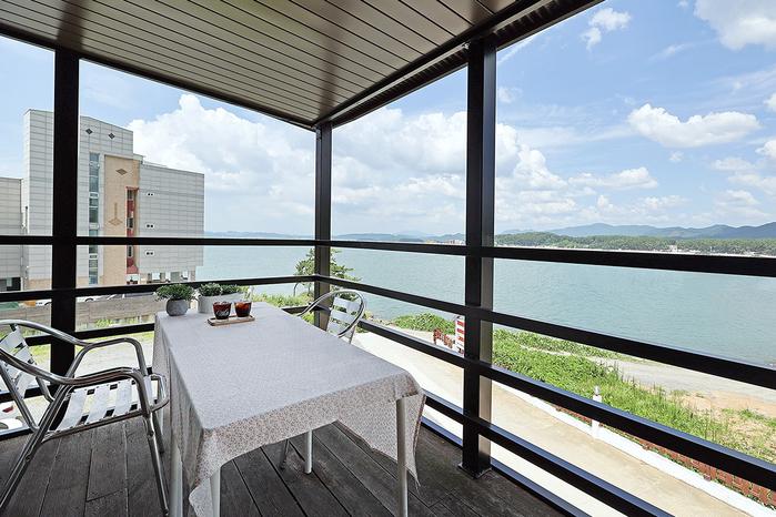 Blue Heights Pension