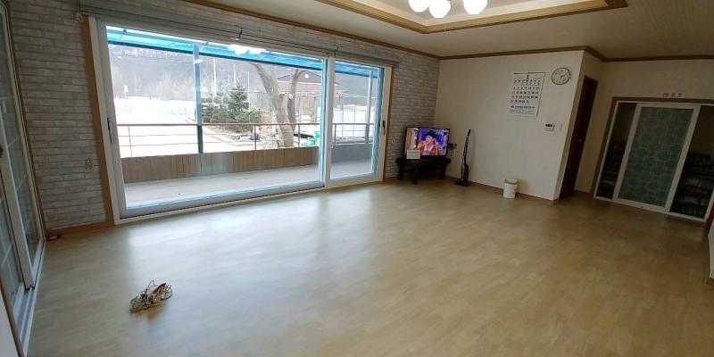 양평 느티하우스 (Yangpyeong Neuti House)