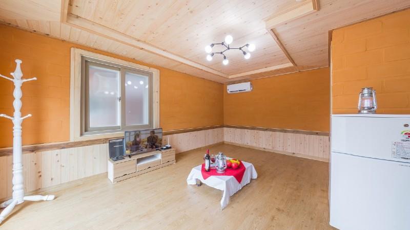 광양 섬진강금터펜션 (Gwangyang Seomjingang Geumteo Pension)