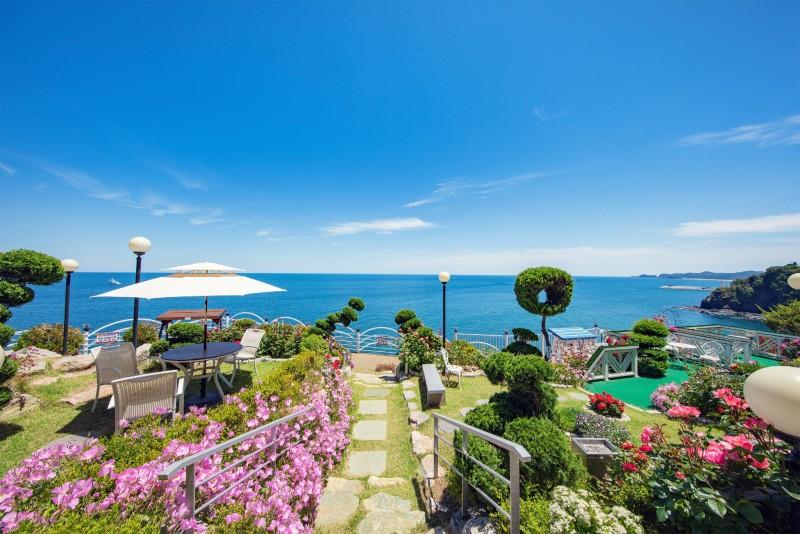 삼척 씨엔블루펜션 (Samcheok Sea and Blue Pension)